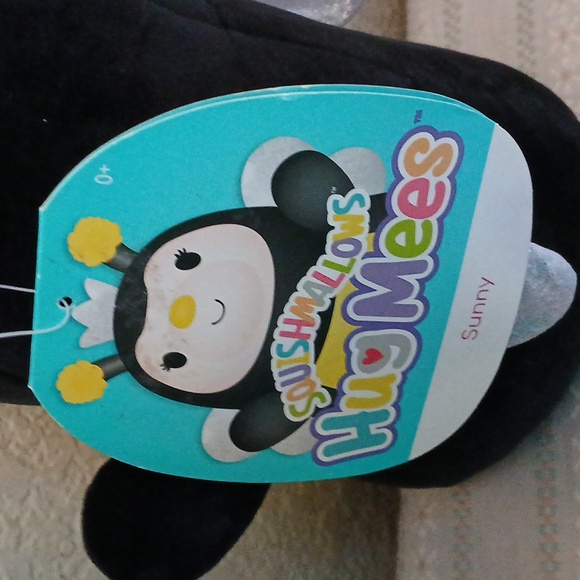 10 inch Hugmee Sunny the Bee squishmallow - Picture 3 of 5